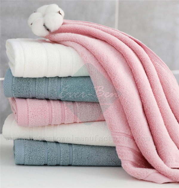 China Bulk Custom white company towels supplier